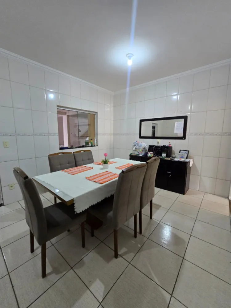Casa, 3 quartos, 152 m² - Foto 2