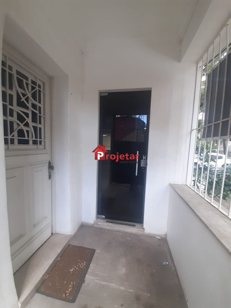 Depósito-Galpão-Armazém à venda com 5 quartos, 200m² - Foto 1