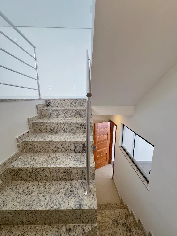 Casa, 3 quartos, 172 m² - Foto 2