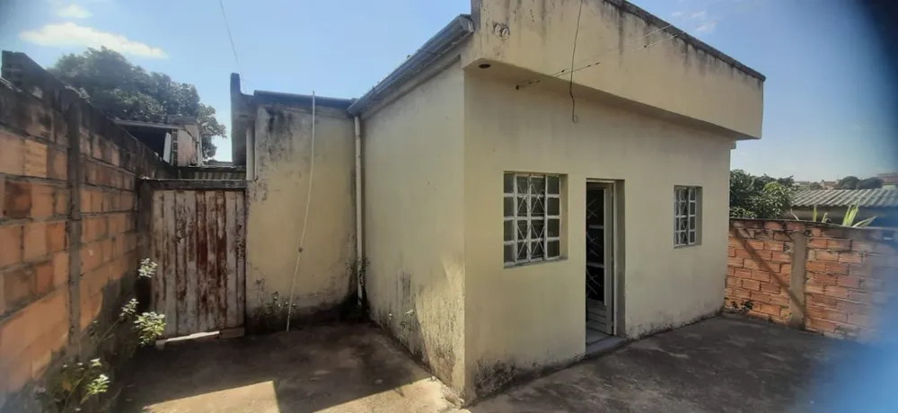 Casa, 2 quartos, 250 m² - Foto 1