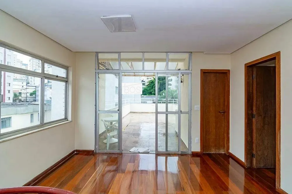 Cobertura, 5 quartos, 260 m² - Foto 4