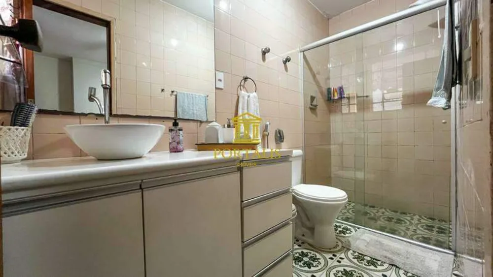 Casa, 4 quartos, 317 m² - Foto 9