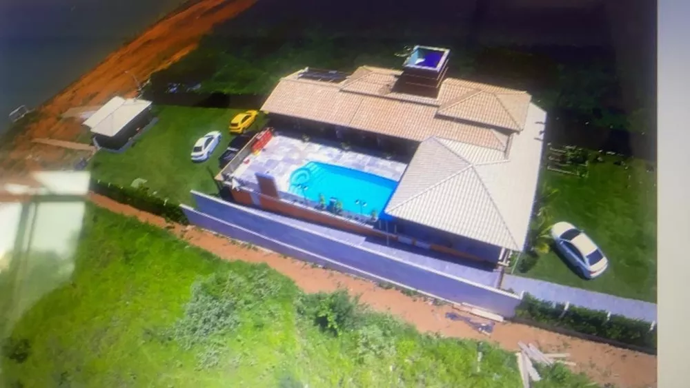 Casa de Condomínio à venda com 5 quartos, 320m² - Foto 3