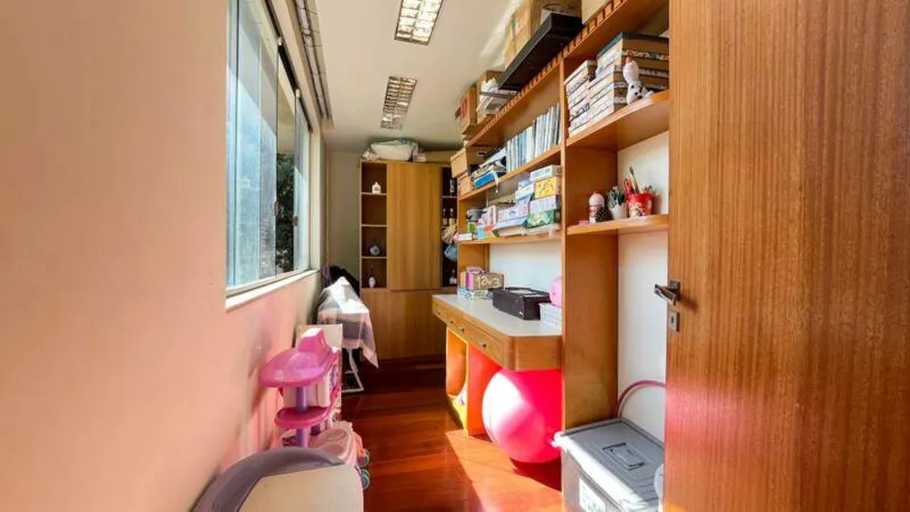 Casa, 4 quartos, 330 m² - Foto 7