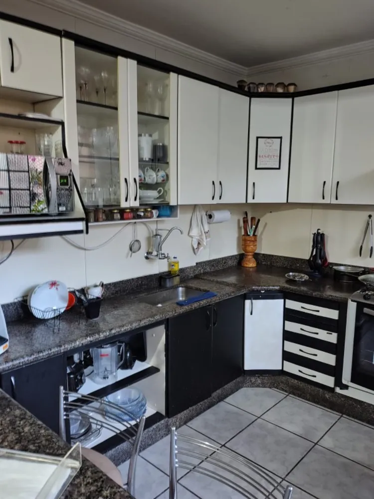 Casa, 5 quartos, 300 m² - Foto 4