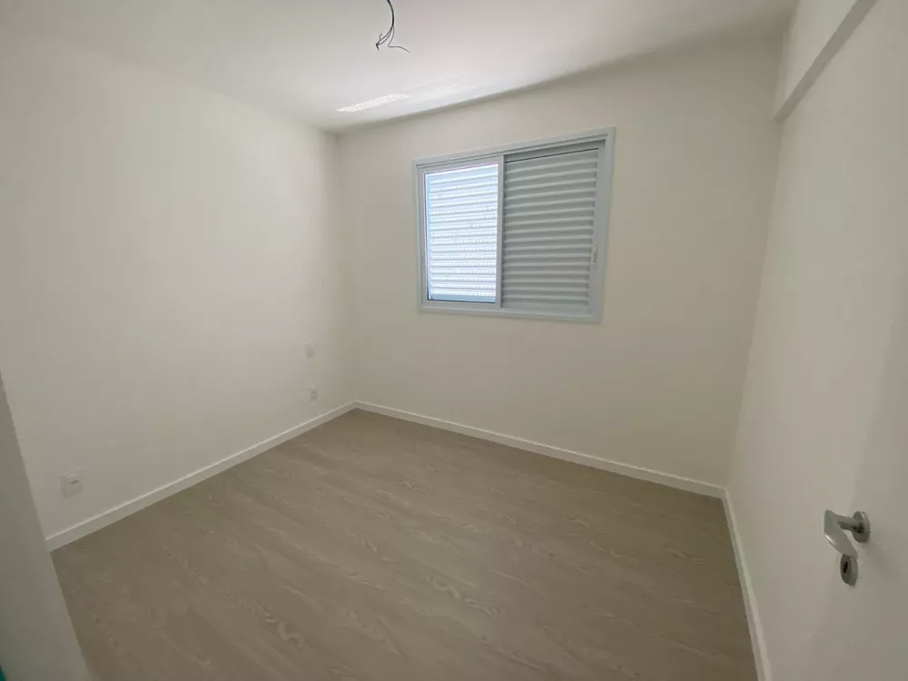 Apartamento à venda com 3 quartos, 97m² - Foto 8