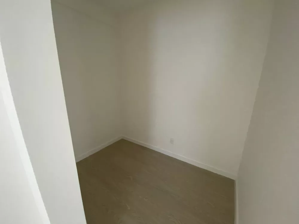 Apartamento à venda com 3 quartos, 97m² - Foto 10