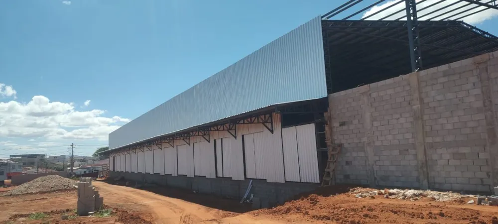 Depósito-Galpão, 3000 m² - Foto 1