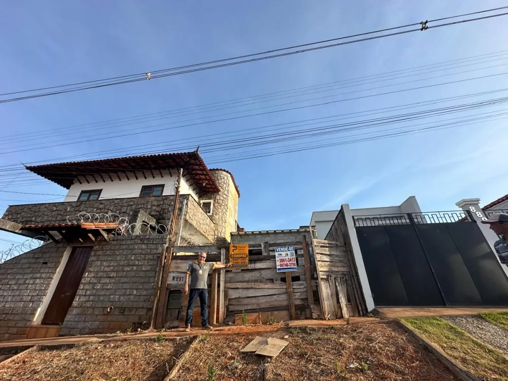 Casa, 1 quarto, 175 m² - Foto 1