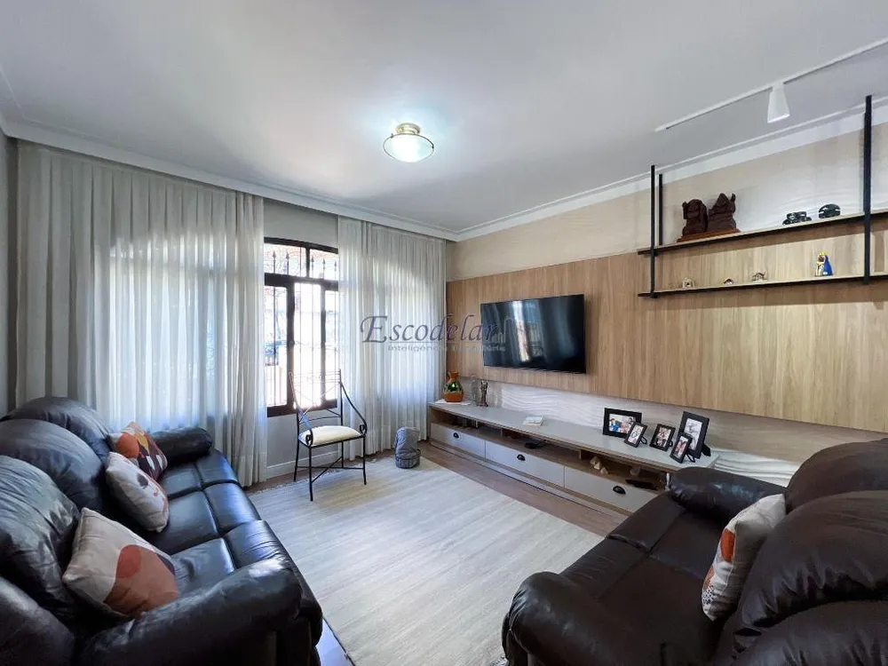 Casa, 3 quartos, 209 m² - Foto 1