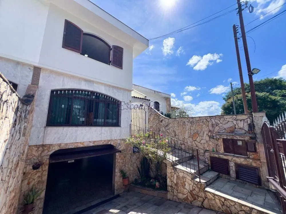Casa, 3 quartos, 209 m² - Foto 2