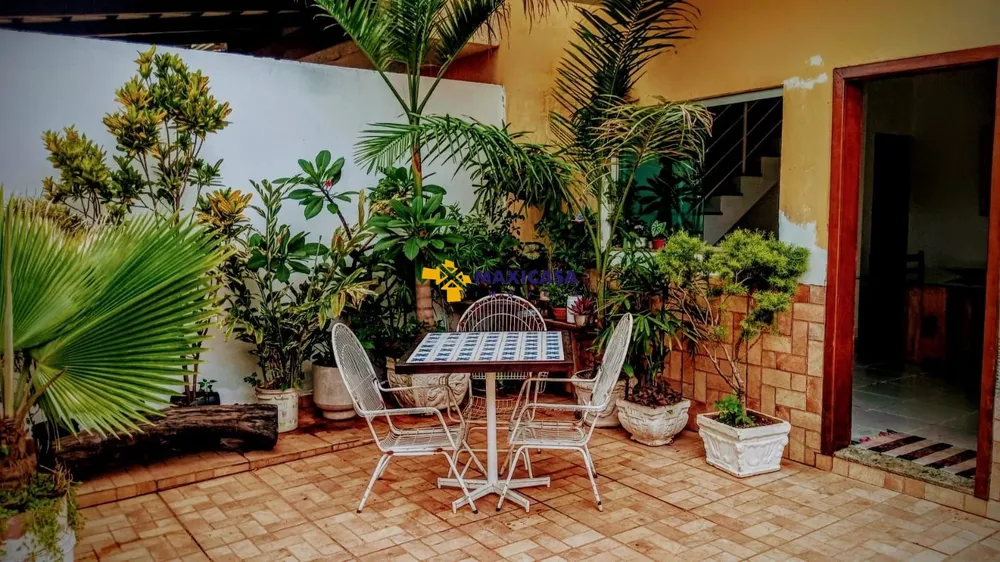 Casa, 2 quartos, 130 m² - Foto 1