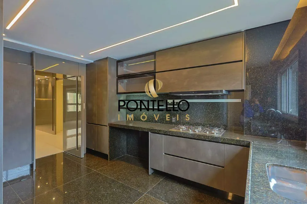 Apartamento, 3 quartos, 260 m² - Foto 2