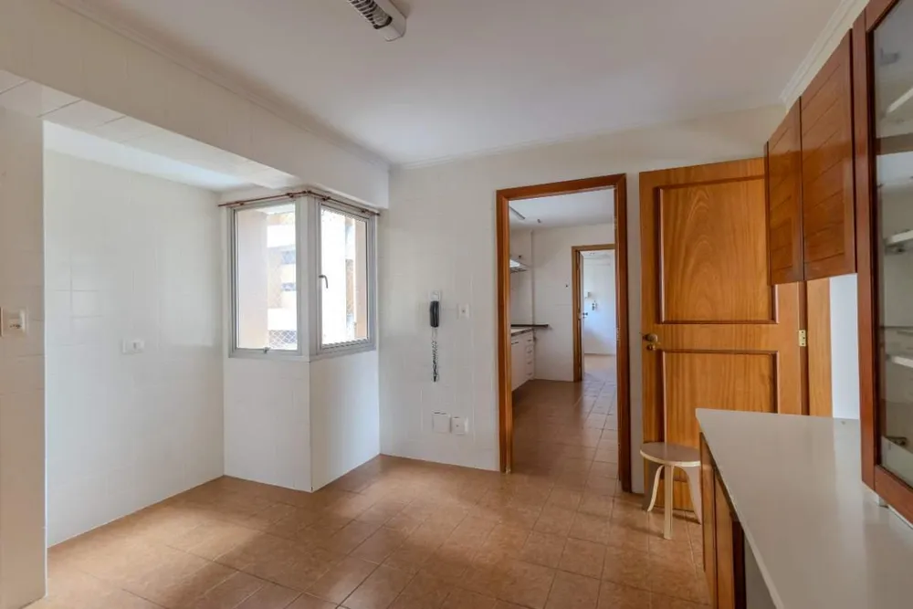 Apartamento, 3 quartos, 241 m² - Foto 8