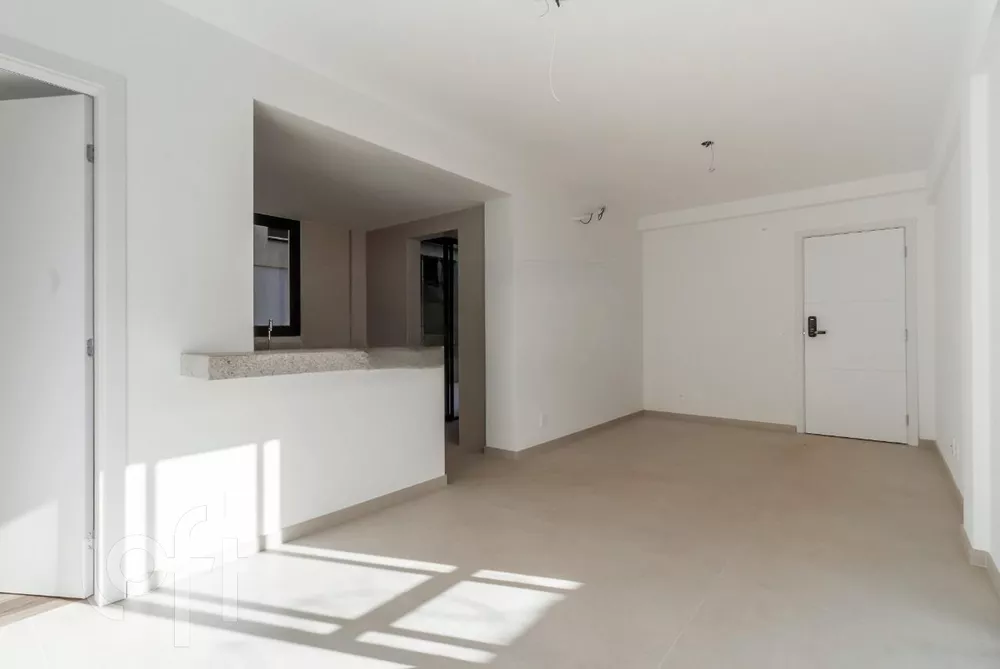 Apartamento à venda com 2 quartos, 172m² - Foto 3