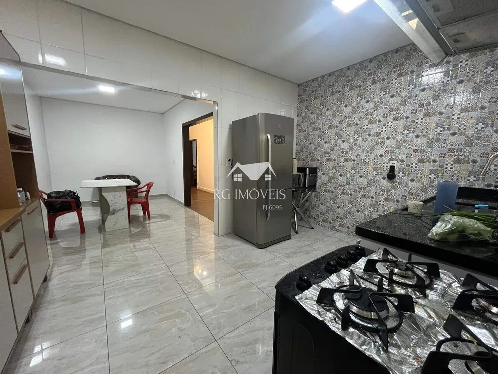 Casa, 4 quartos, 214 m² - Foto 11