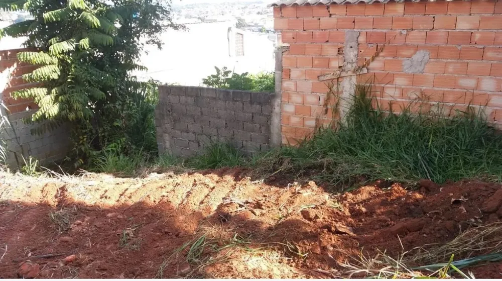 Terreno, 180 m² - Foto 3