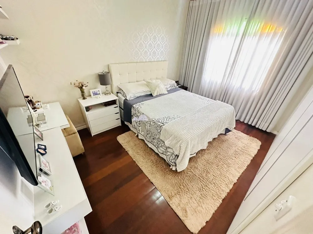 Casa, 4 quartos, 360 m² - Foto 24