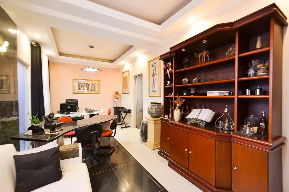 Casa, 6 quartos, 293 m² - Foto 3