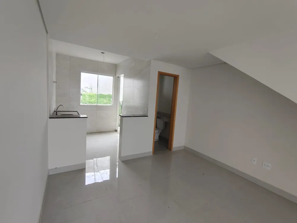 Casa, 2 quartos, 70 m² - Foto 1