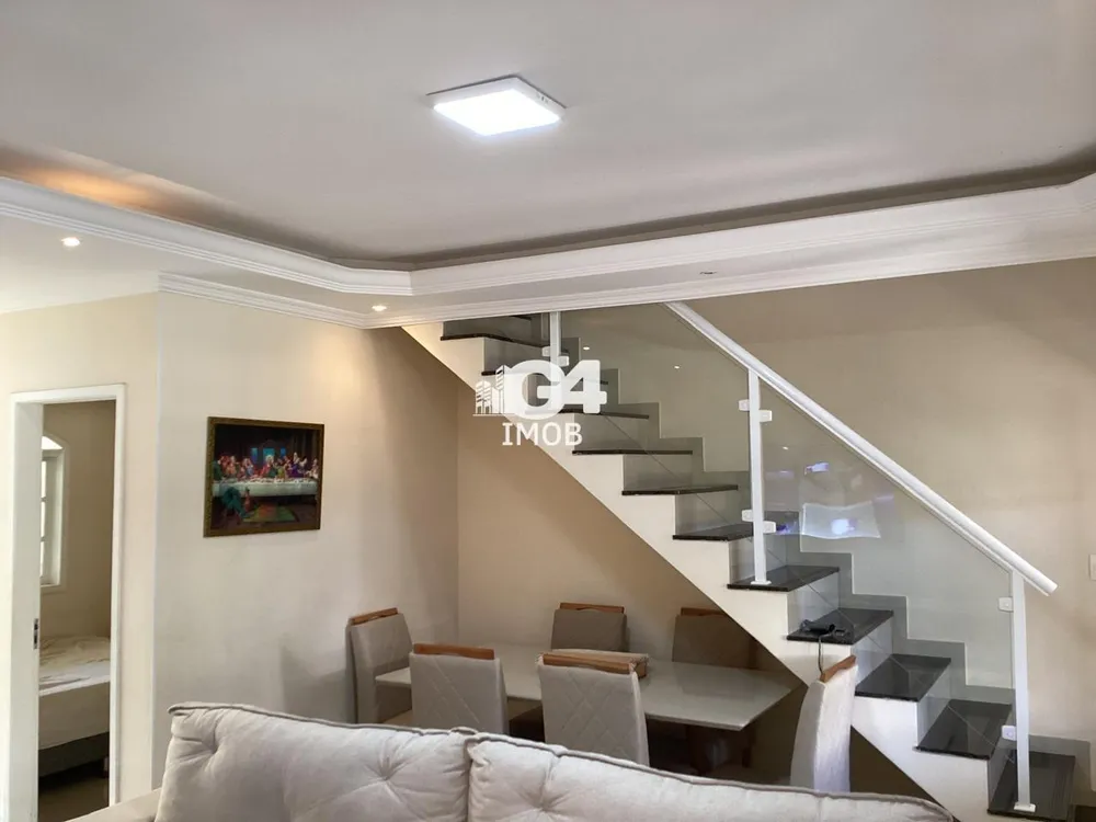 Casa, 4 quartos, 210 m² - Foto 1