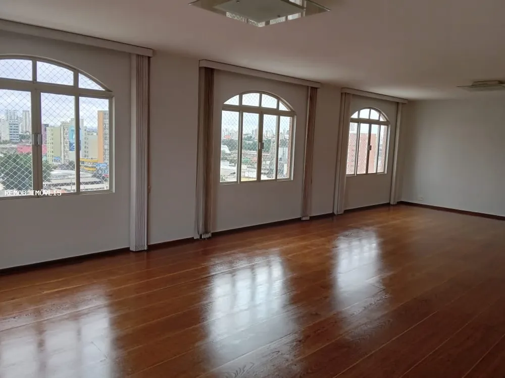 Apartamento, 4 quartos, 250 m² - Foto 1