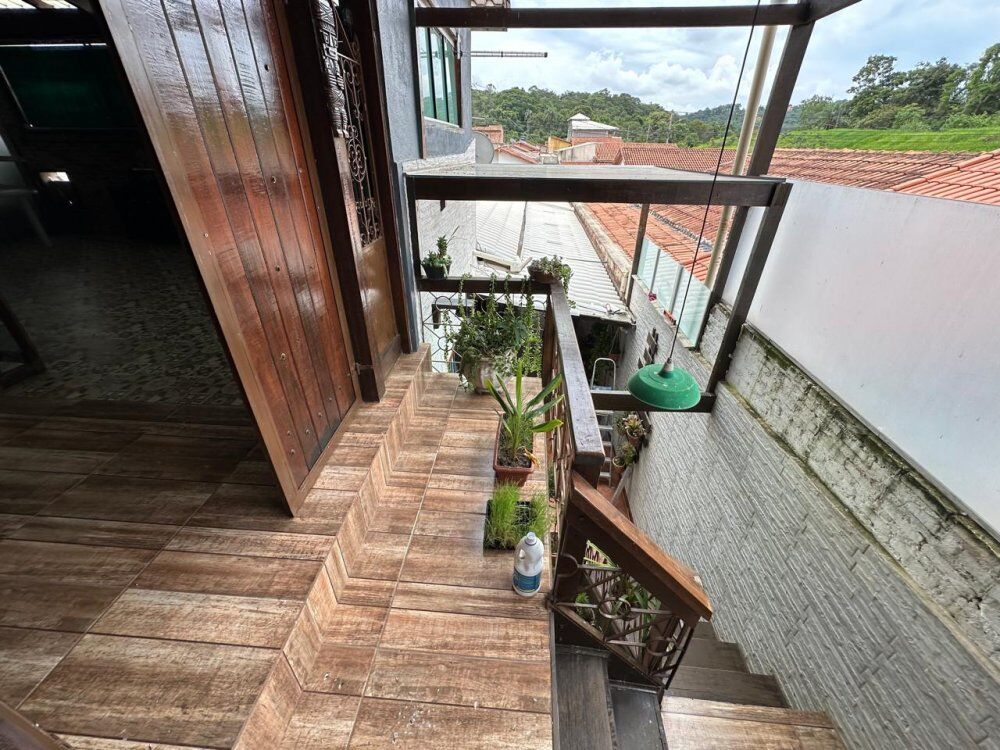 Casa à venda com 3 quartos, 250m² - Foto 6