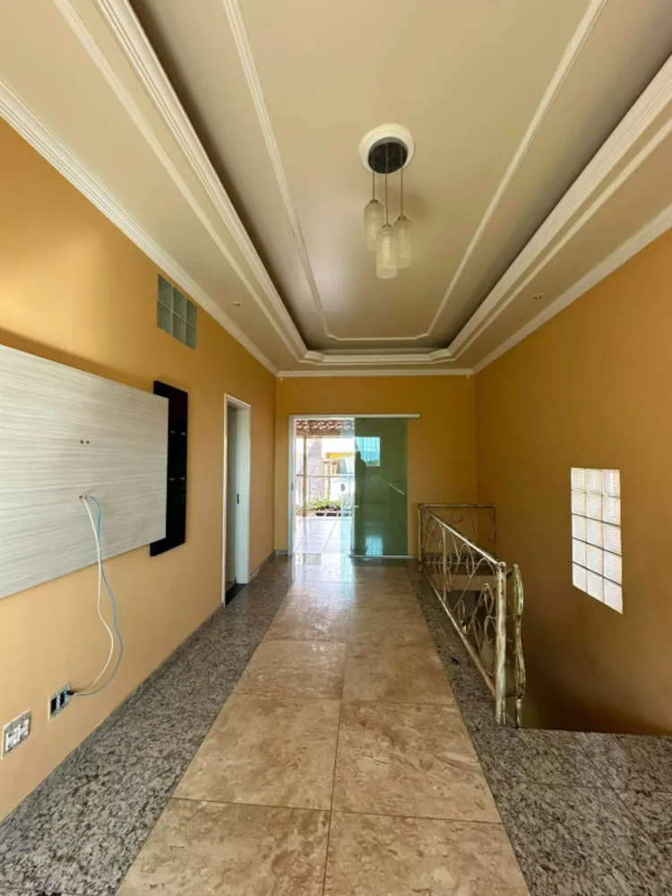 Casa, 2 quartos, 280 m² - Foto 1