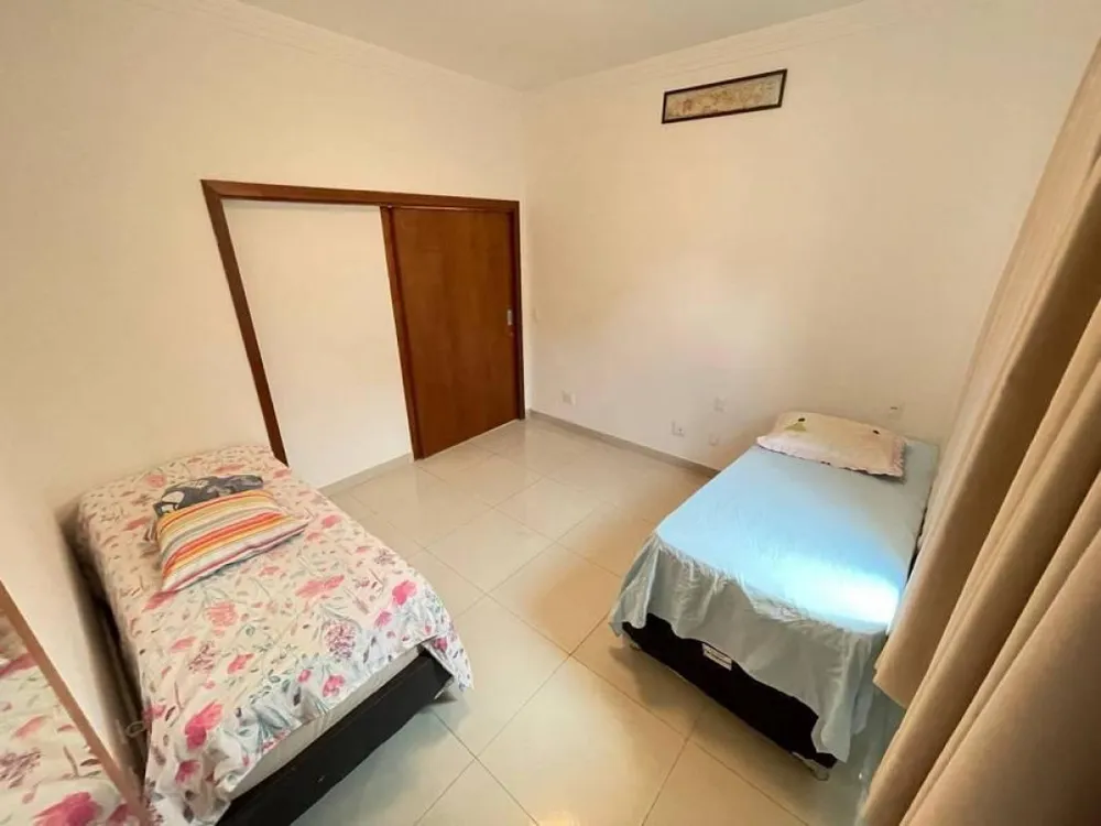 Casa, 4 quartos, 270 m² - Foto 5