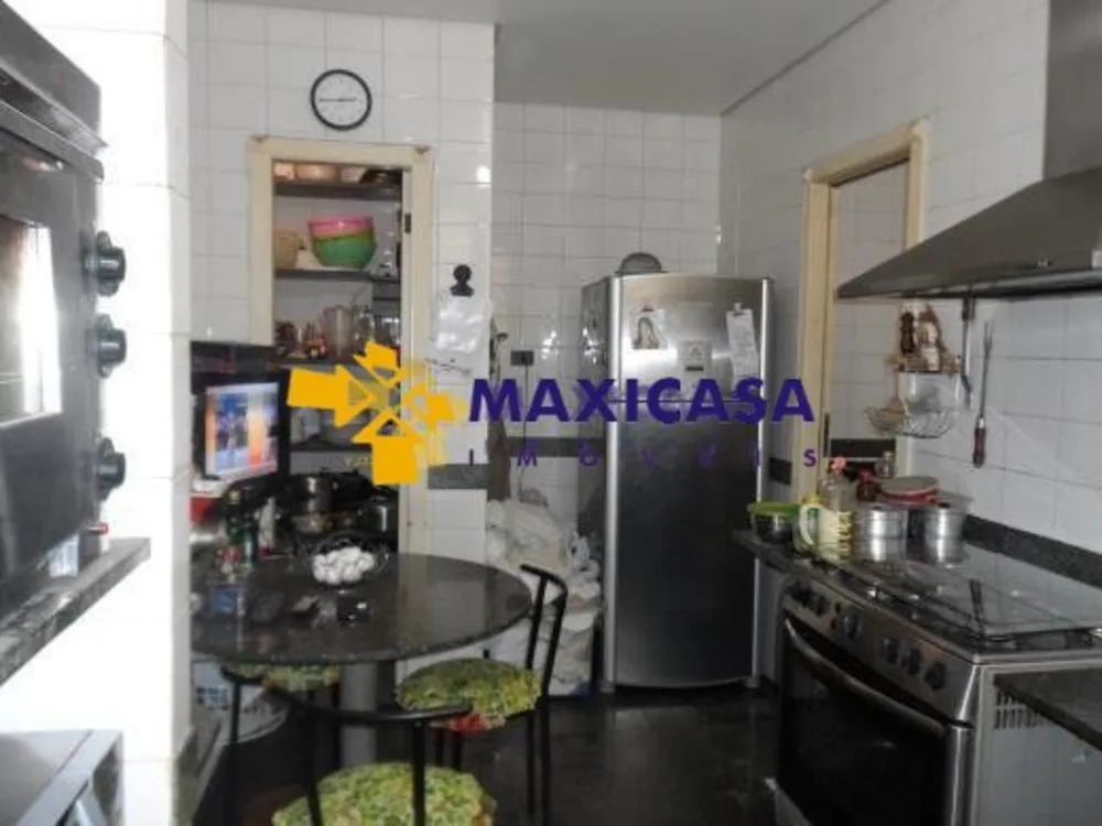Casa, 9 quartos, 357 m² - Foto 2