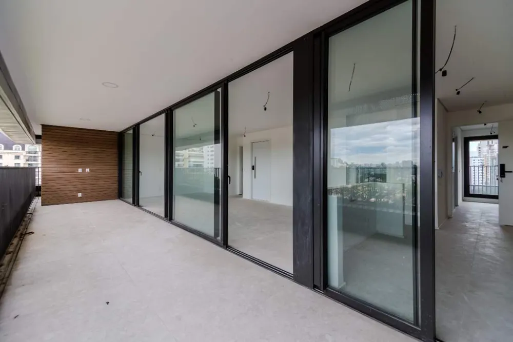 Apartamento, 3 quartos, 175 m² - Foto 2