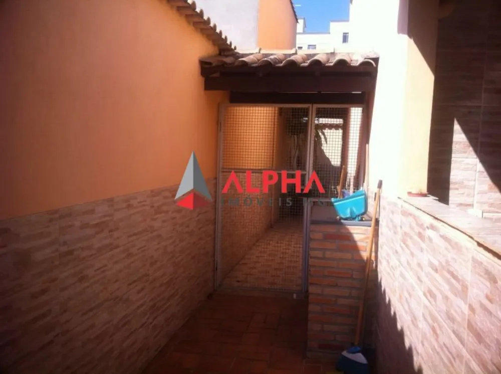 Casa, 4 quartos, 360 m² - Foto 4