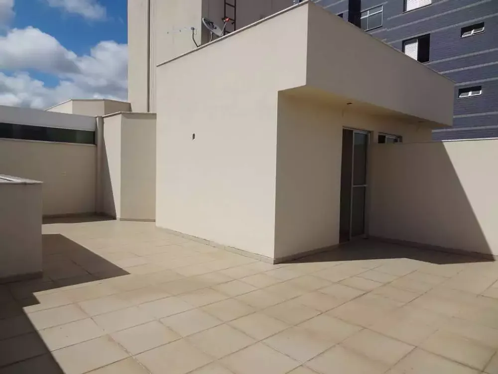 Cobertura, 3 quartos, 130 m² - Foto 2