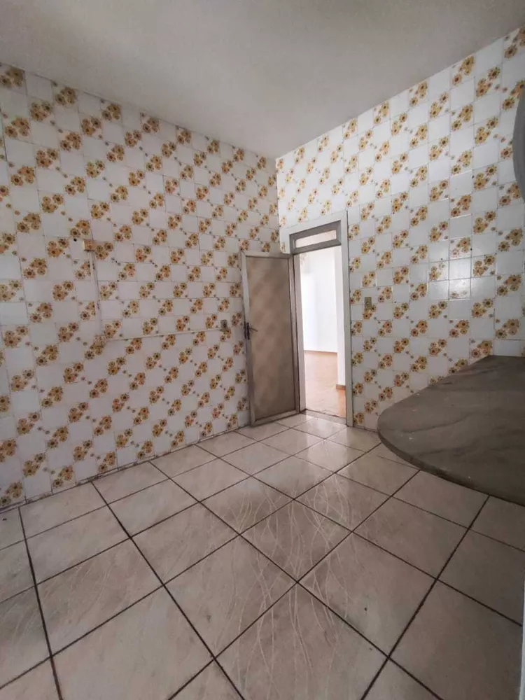 Casa à venda com 3 quartos, 200m² - Foto 19