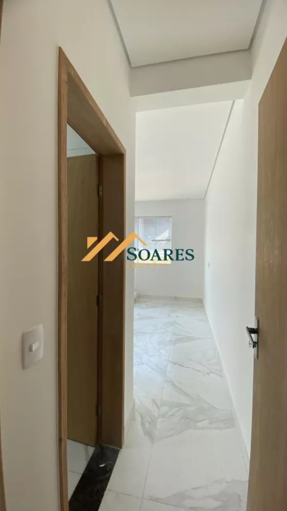 Casa à venda com 3 quartos, 360m² - Foto 1