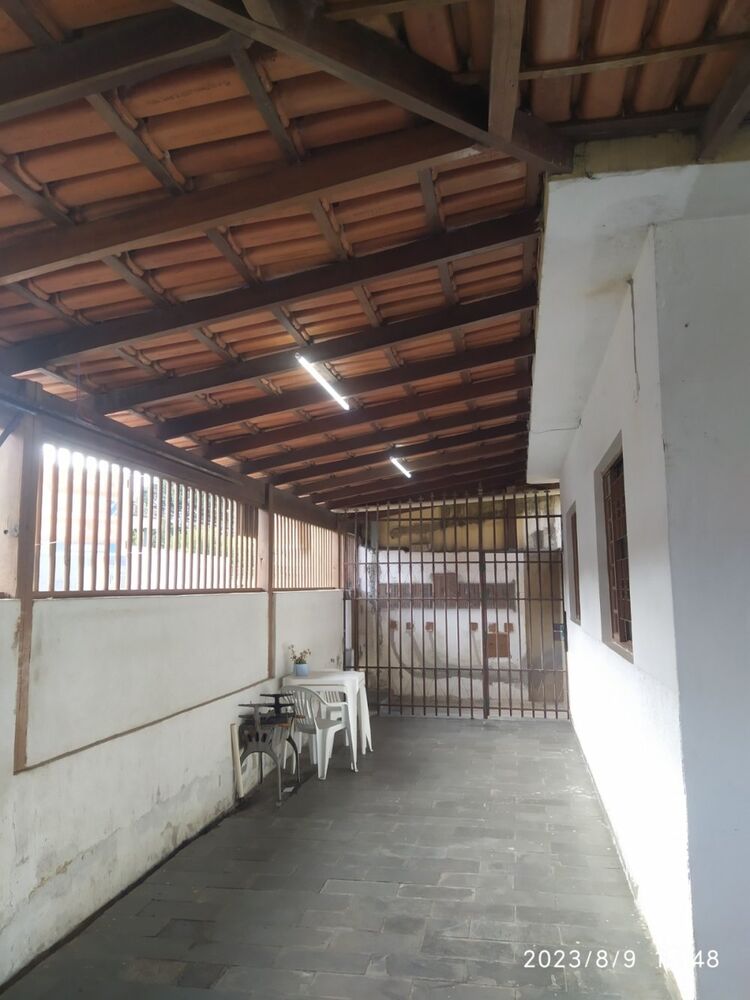 Casa à venda com 3 quartos, 360m² - Foto 7