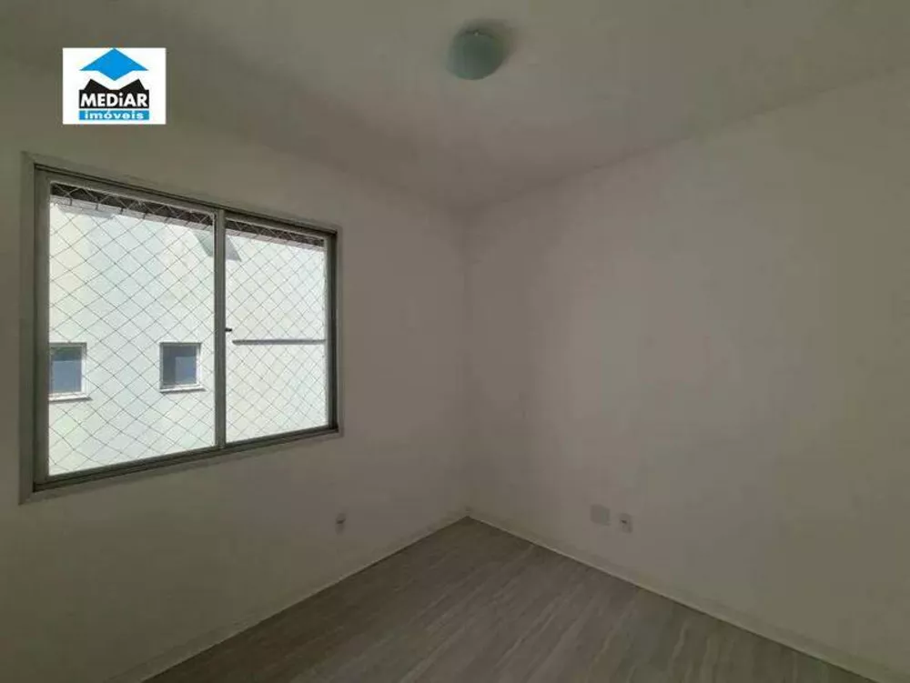 Apartamento à venda com 3 quartos, 110m² - Foto 11