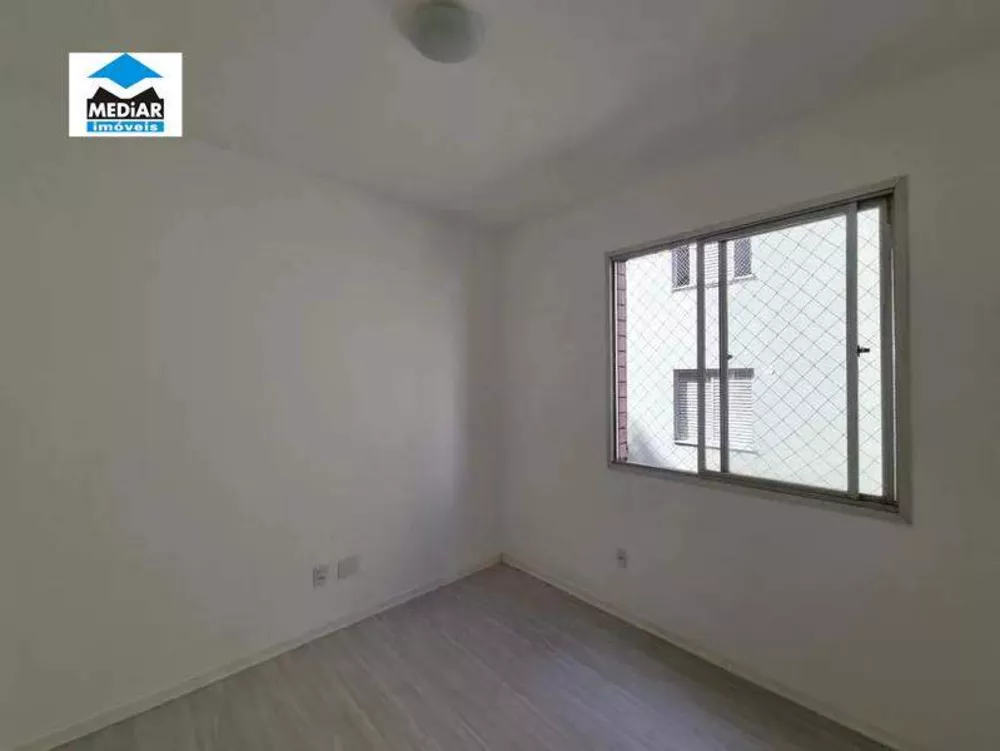 Apartamento à venda com 3 quartos, 110m² - Foto 9