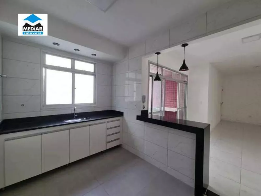 Apartamento à venda com 3 quartos, 110m² - Foto 15