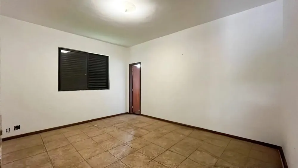 Casa, 5 quartos, 650 m² - Foto 19