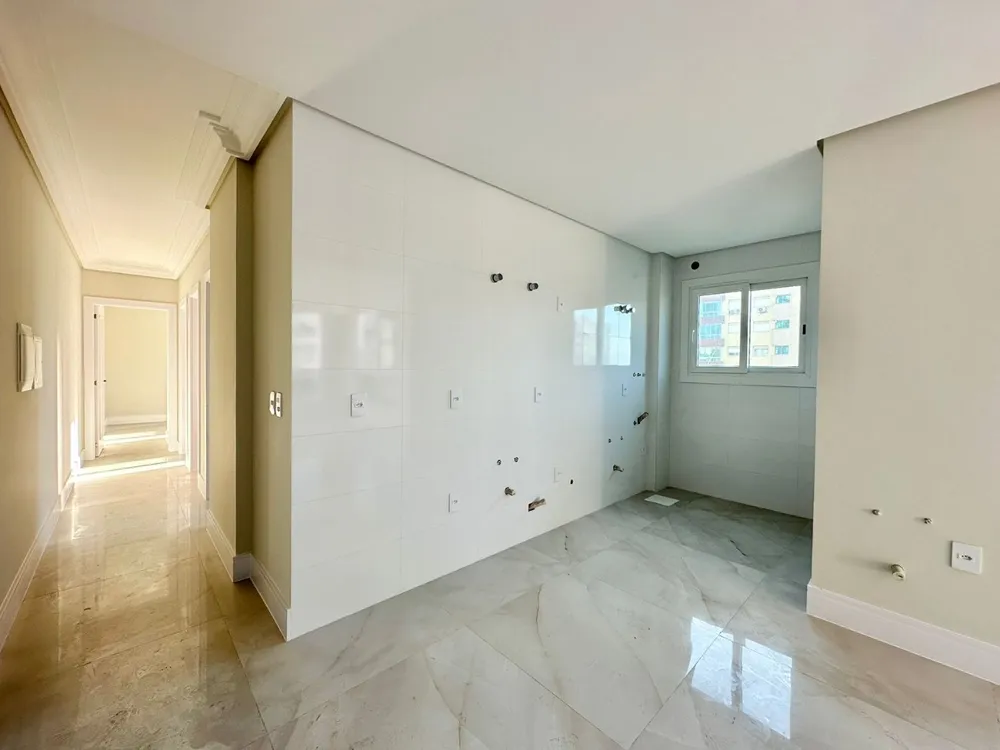 Apartamento, 3 quartos, 134 m² - Foto 2