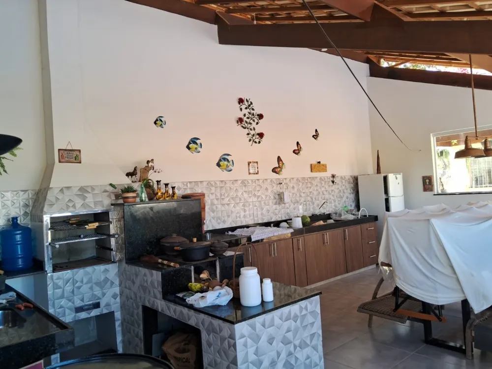 Chácara, 3 quartos, 1102 m² - Foto 8