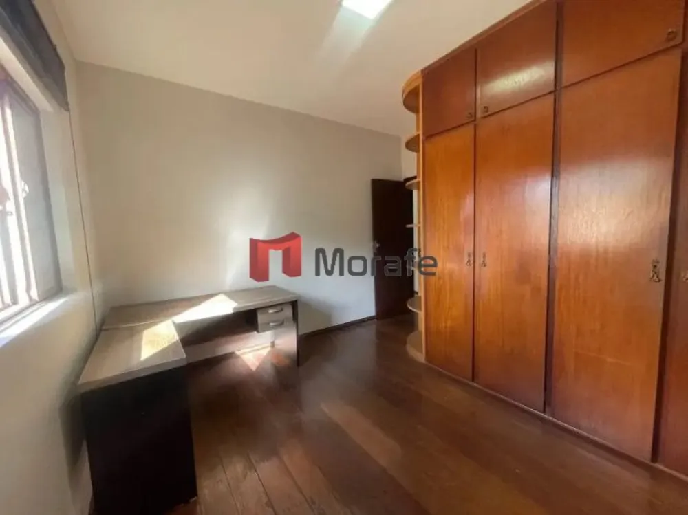 Casa, 3 quartos, 225 m² - Foto 11