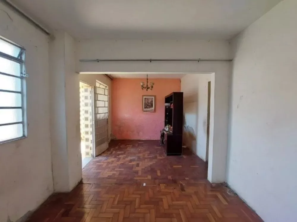 Casa à venda com 3 quartos, 362m² - Foto 2