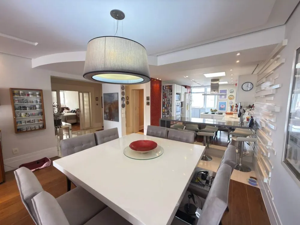 Apartamento, 3 quartos, 190 m² - Foto 2