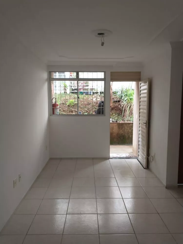 Apartamento à venda com 2 quartos, 53m² - Foto 2