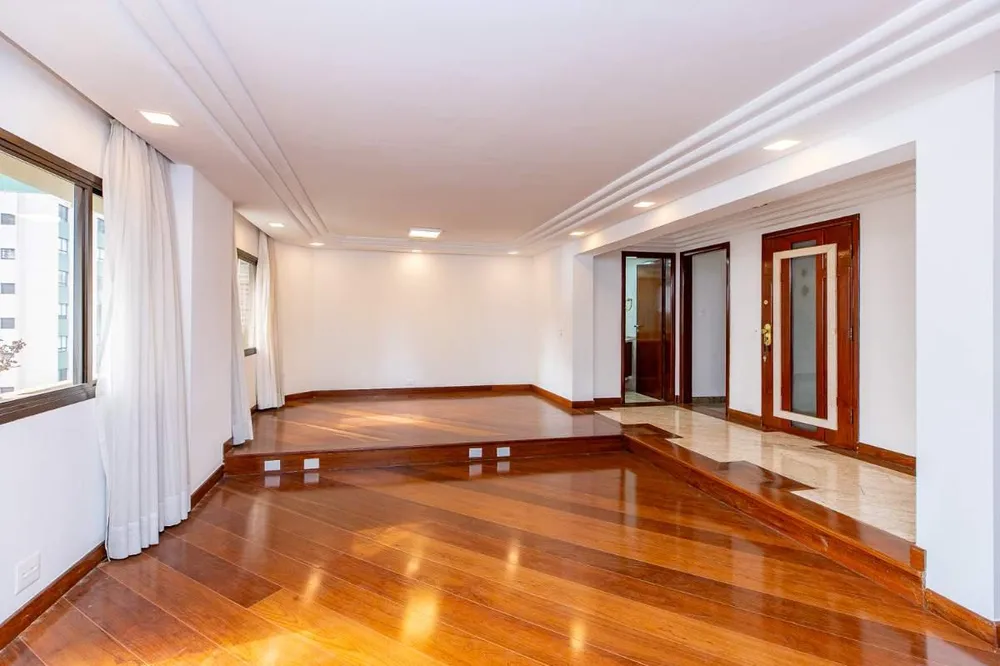 Apartamento, 3 quartos, 389 m² - Foto 1