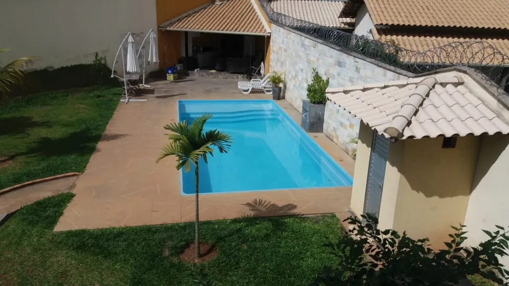 Casa, 4 quartos, 330 m² - Foto 2
