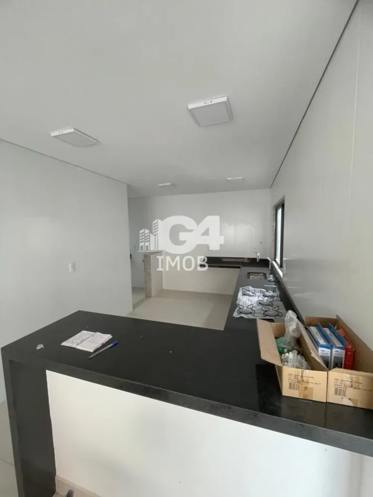 Casa, 3 quartos, 220 m² - Foto 3