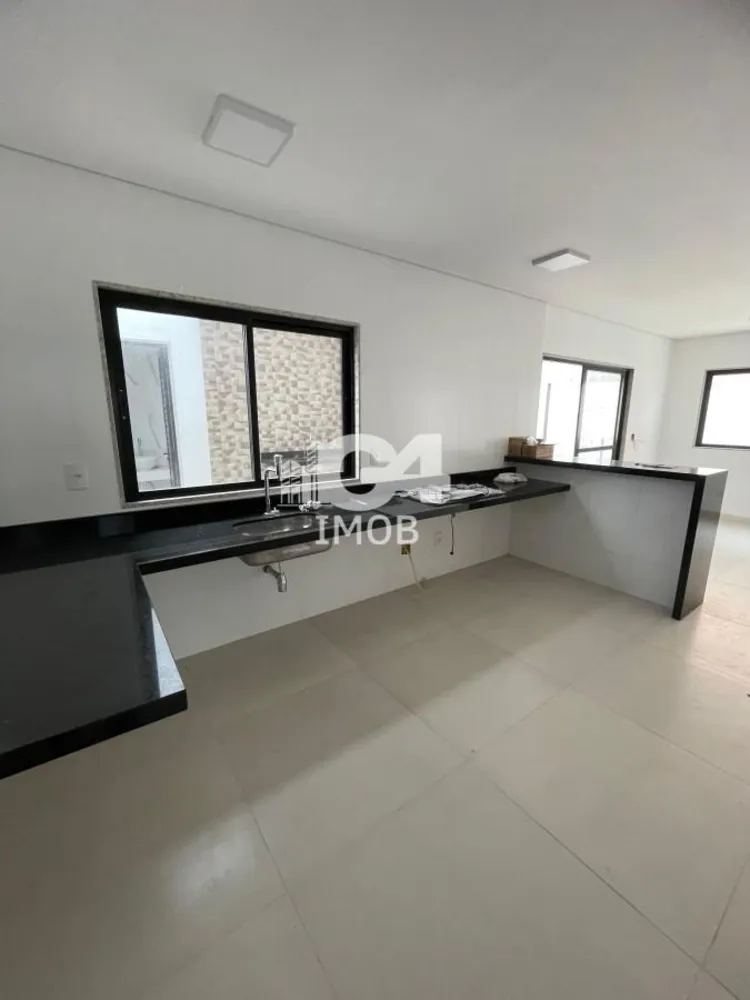Casa, 3 quartos, 220 m² - Foto 4
